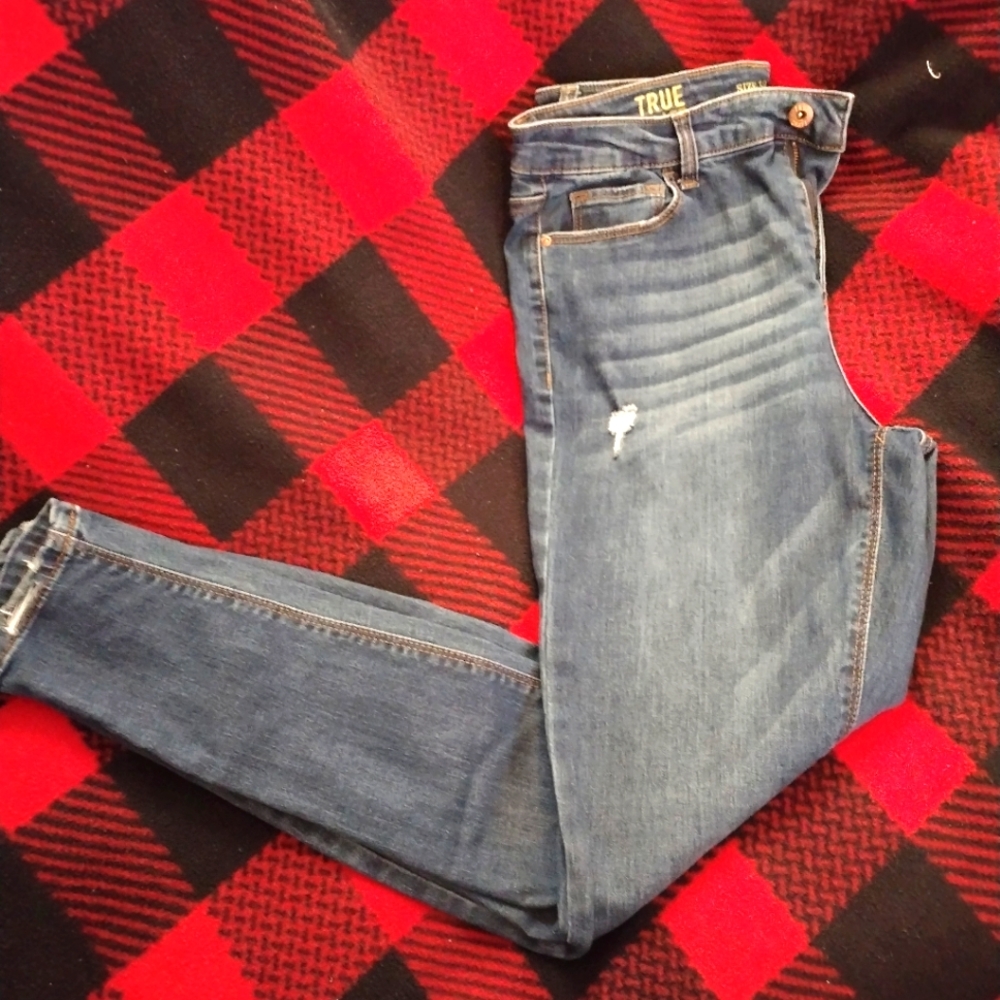 Women's jeans